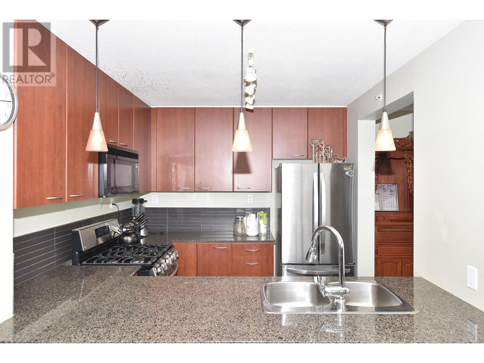 Photo 9 of 2803 7108 Collier Street, Burnaby BC