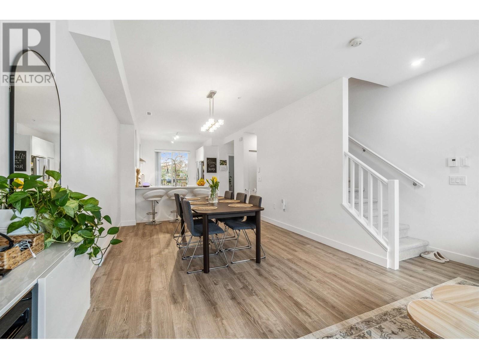 Photo 33 of 16 2145 Prairie Avenue, Port Coquitlam BC