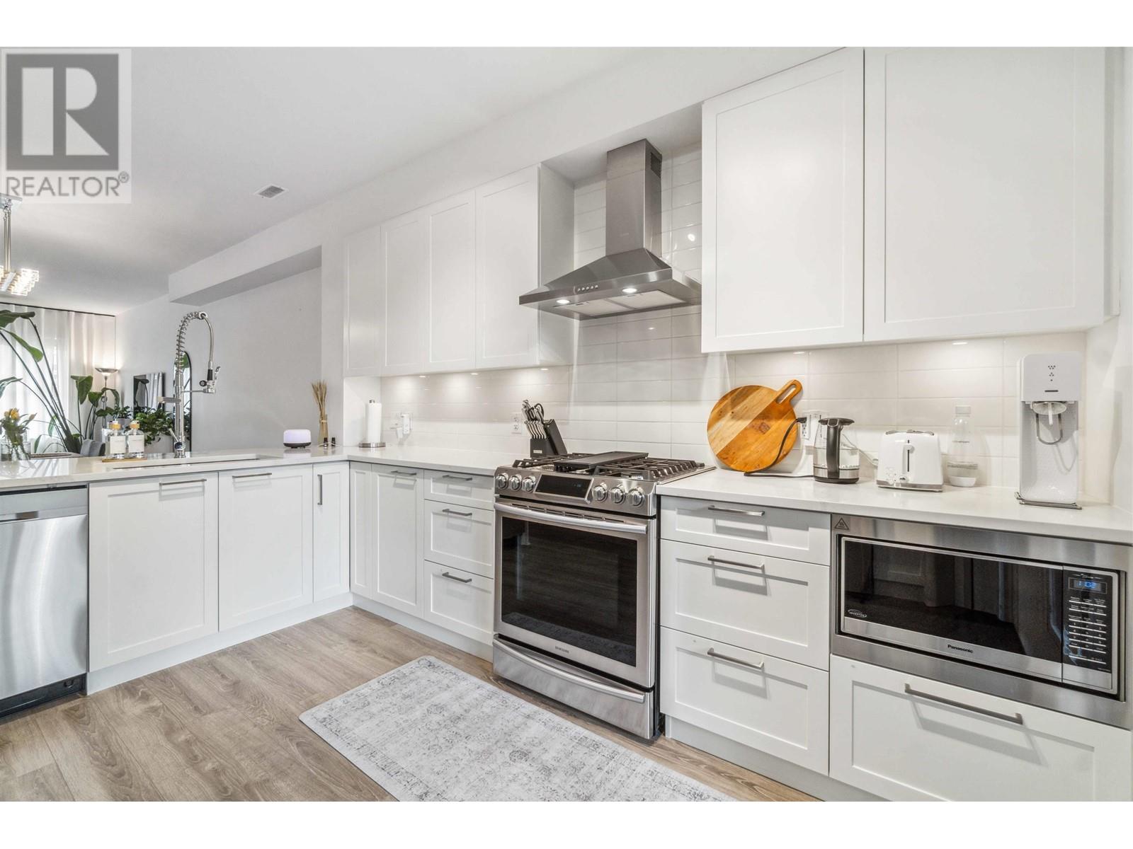 Photo 19 of 16 2145 Prairie Avenue, Port Coquitlam BC