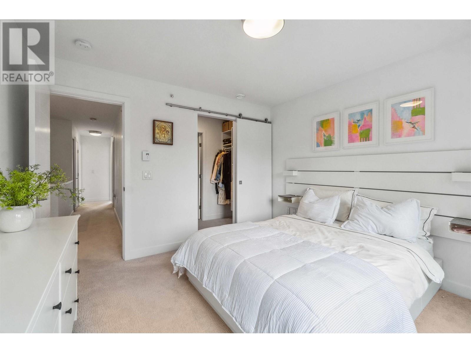 Photo 14 of 16 2145 Prairie Avenue, Port Coquitlam BC