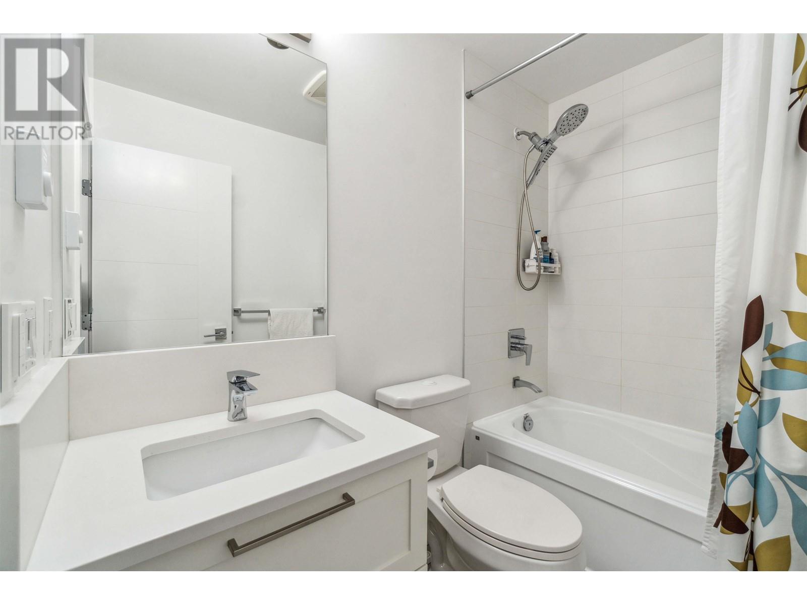 Photo 39 of 16 2145 Prairie Avenue, Port Coquitlam BC