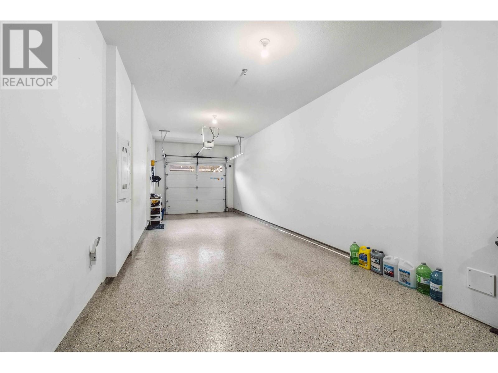 Photo 2 of 16 2145 Prairie Avenue, Port Coquitlam BC