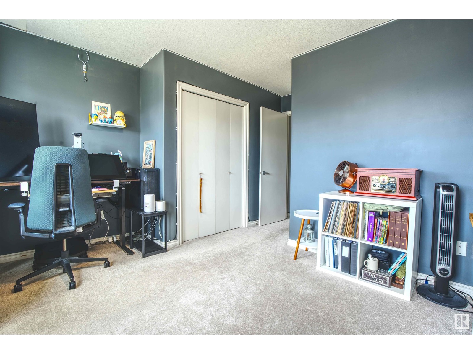 Photo 18 of 10627 180 Av Nw, Edmonton AB