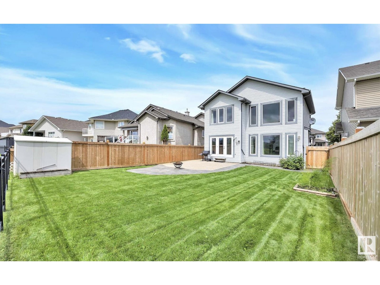 Photo 11 of 10627 180 Av Nw, Edmonton AB