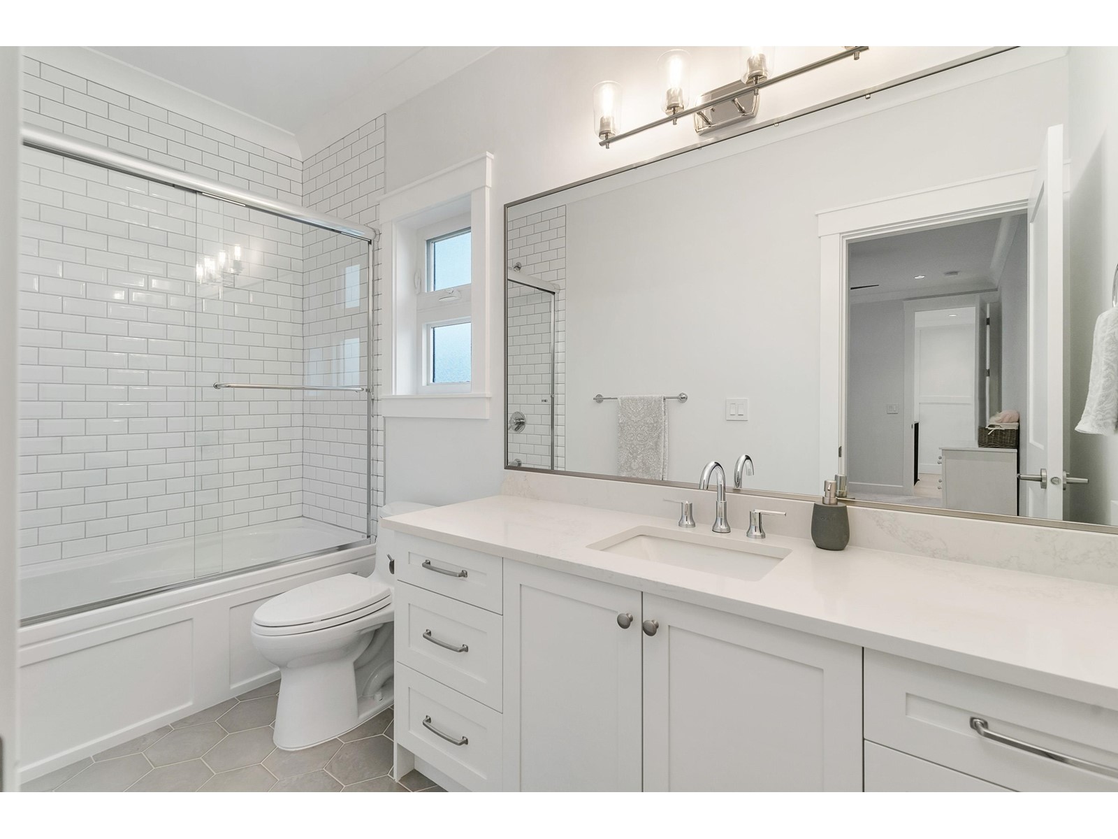 11152 157A STREET, Surrey real estate listing R3002492