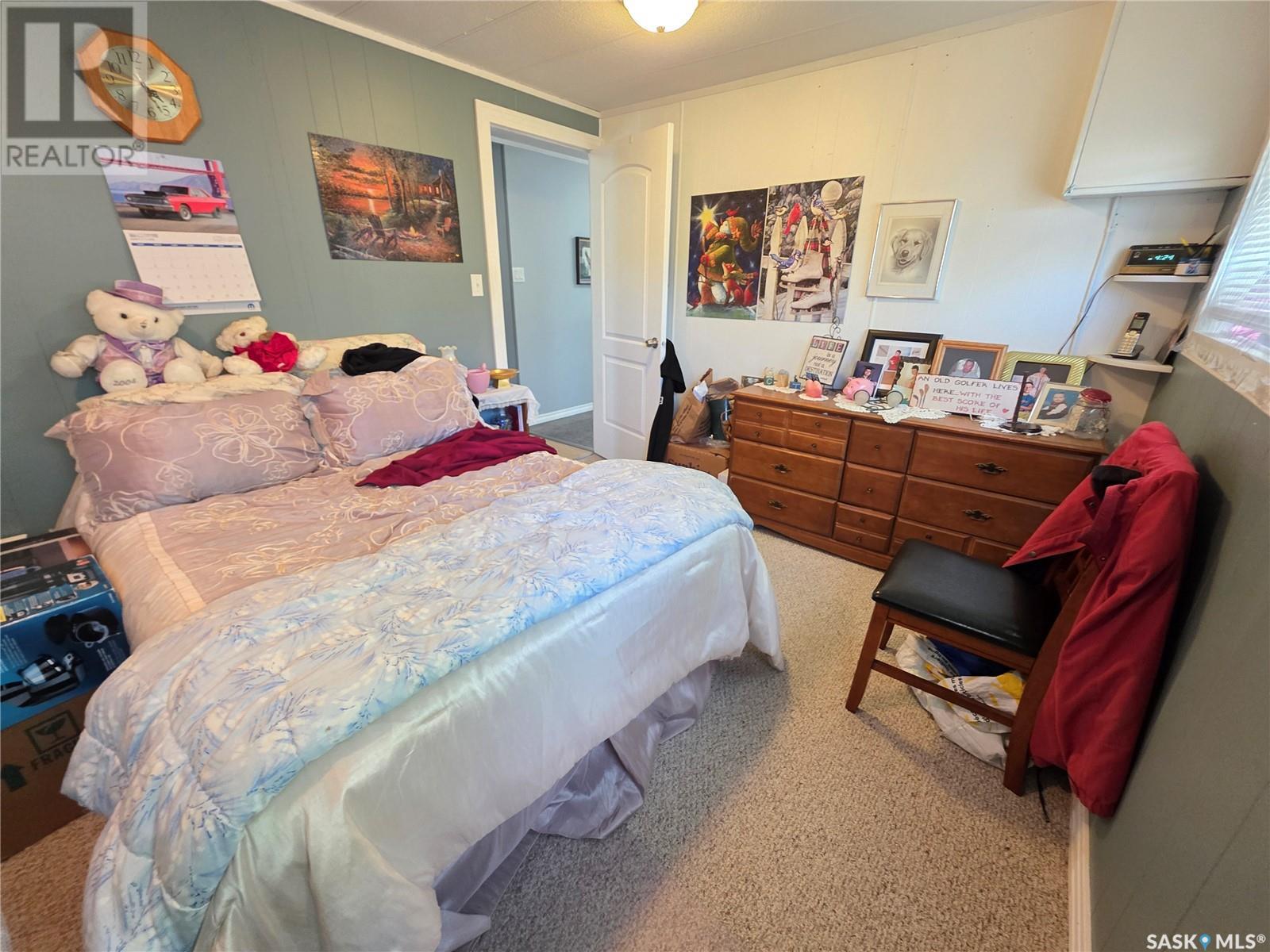 Photo 3 of 29 701 11 Th Avenue Nw, Swift Current SK