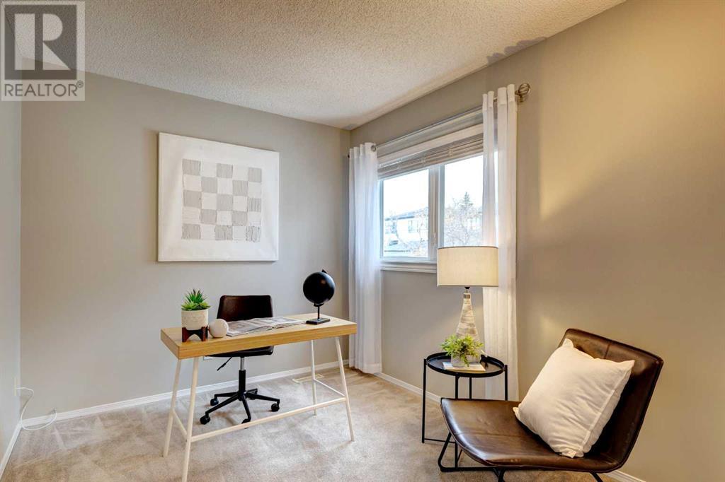Single Family House for Sale in    Street SW Killarney/Glengarry Calgary 