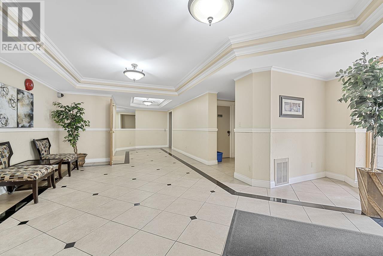215 8651 ACKROYD ROAD, Richmond real estate listing R3002518