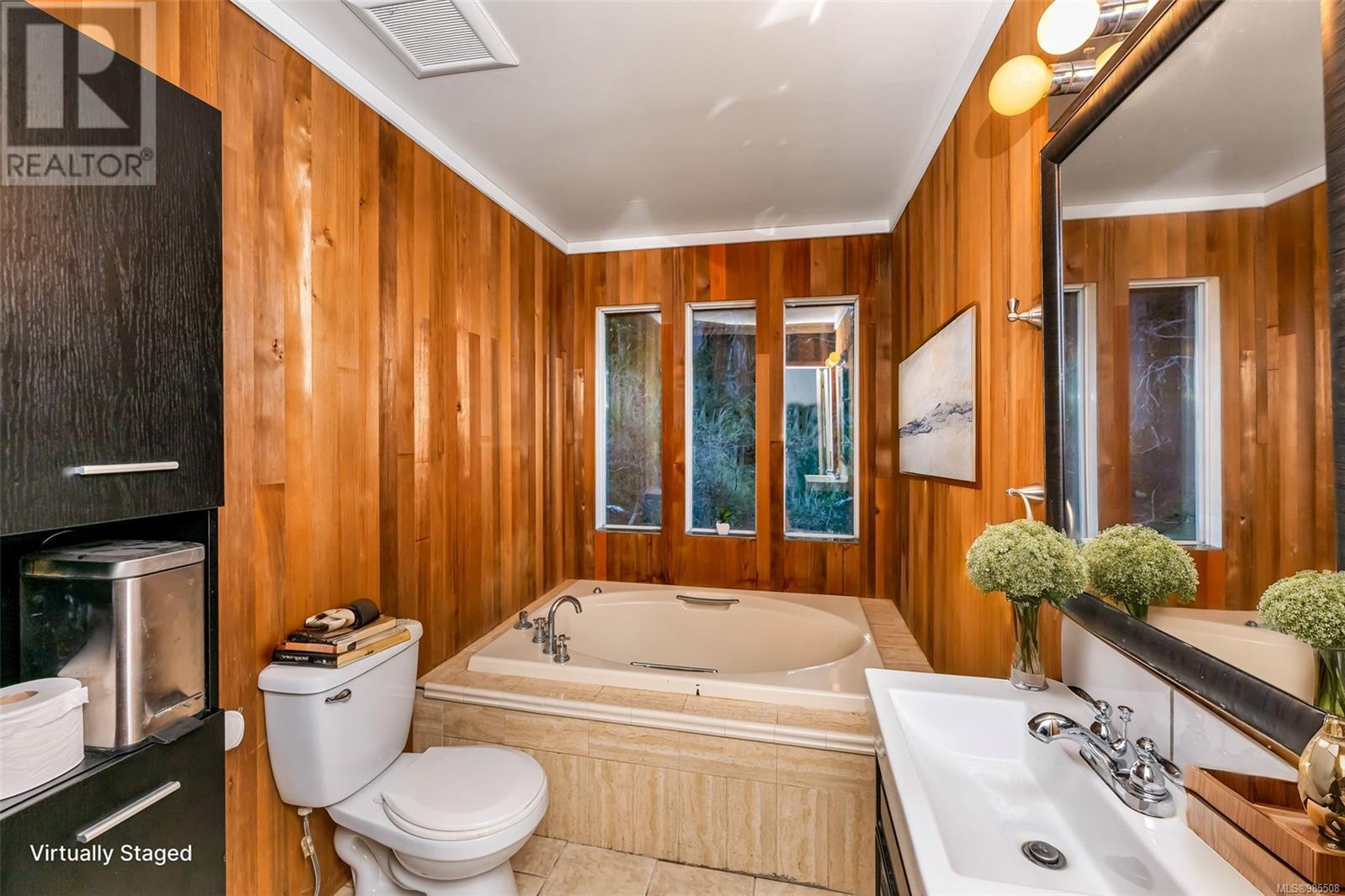4133 Rocky Mountain Rd, Malahat