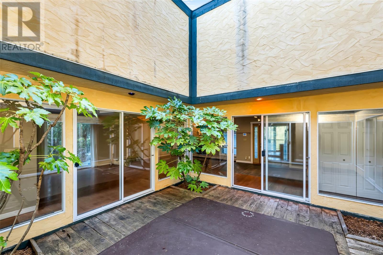 4133 Rocky Mountain Rd, Malahat
