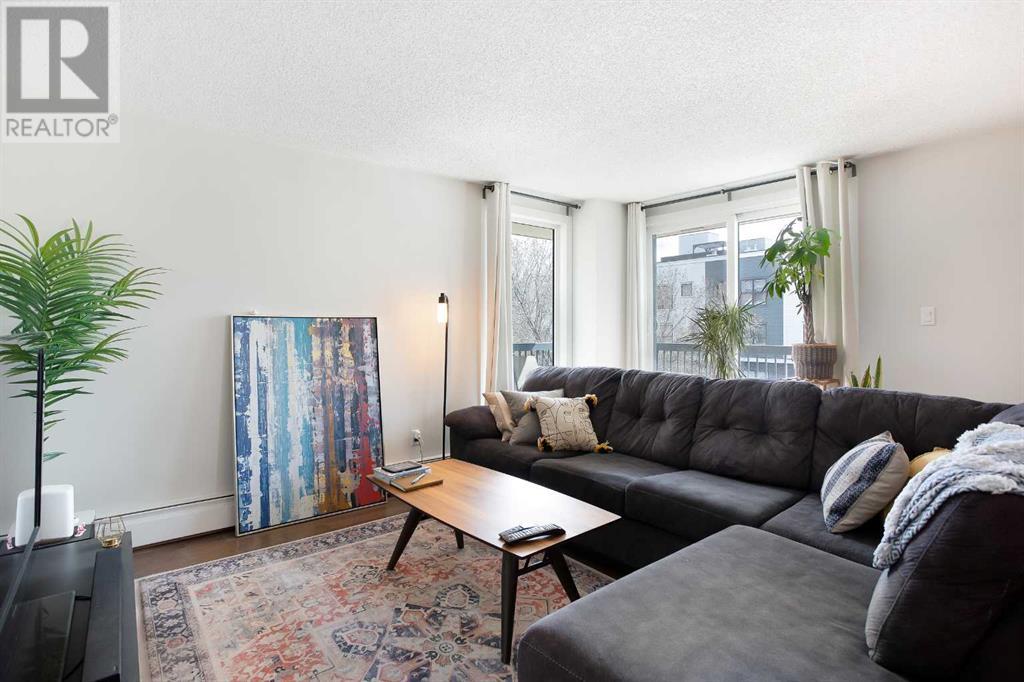 Single Family House for Sale in    Avenue SW Beltline Calgary 