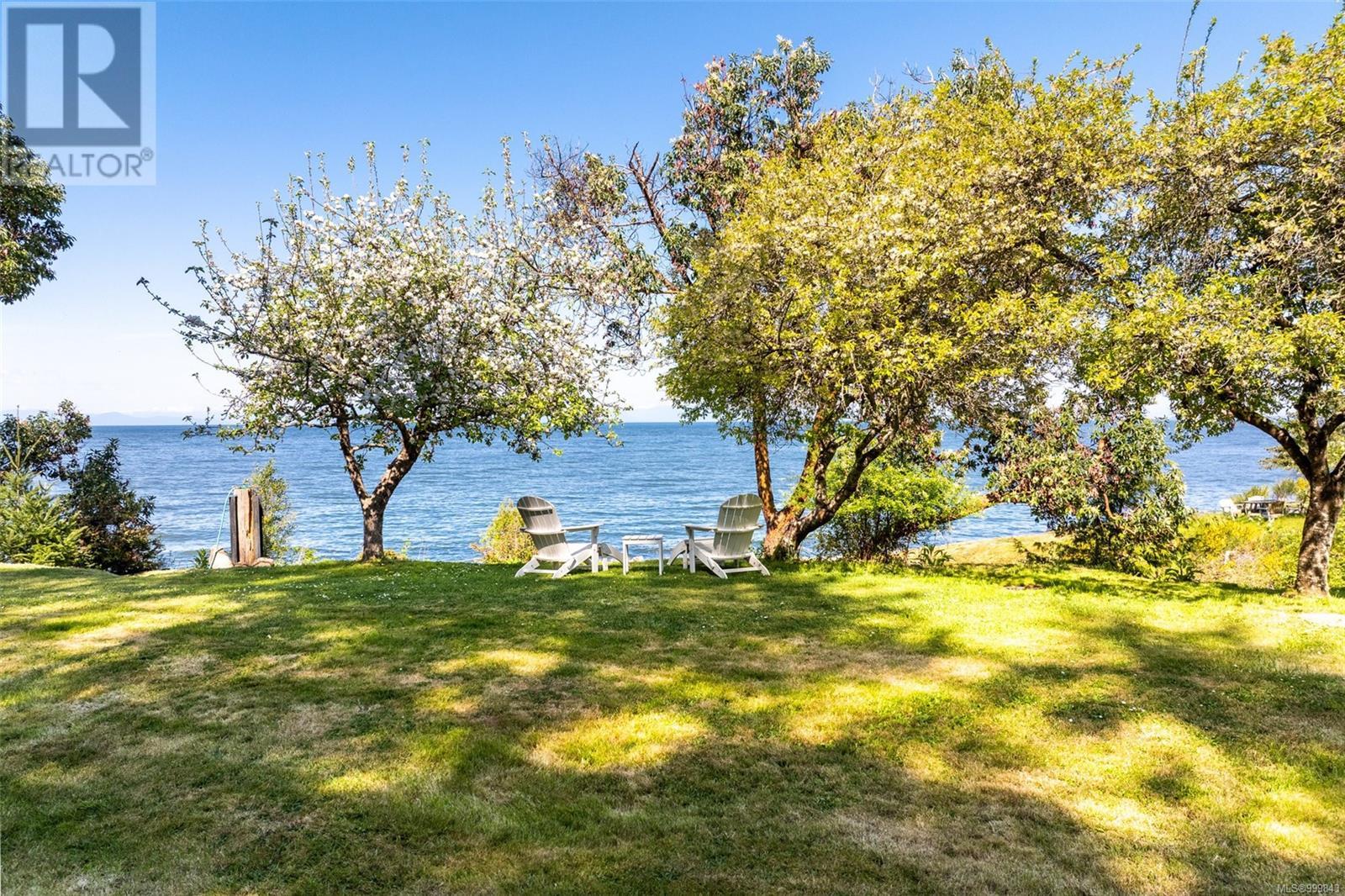  474 Sticks Allison Road, Galiano Island