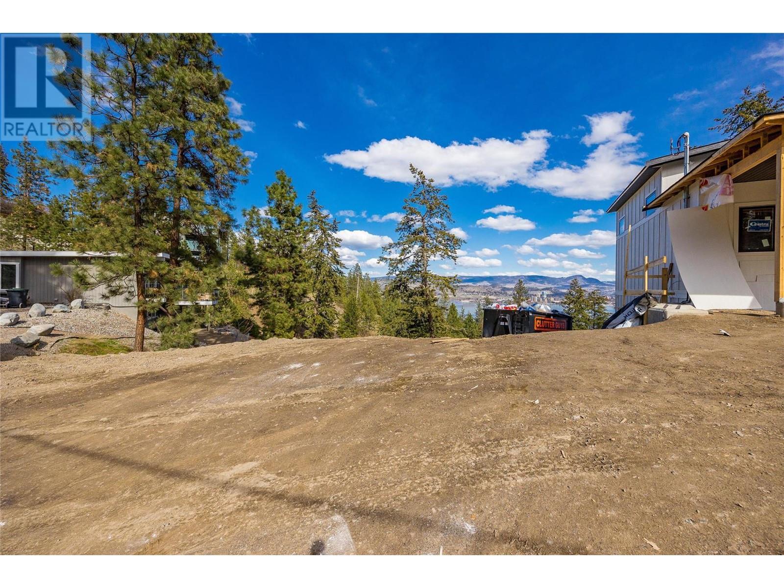  1423 Bear Creek Road, West Kelowna