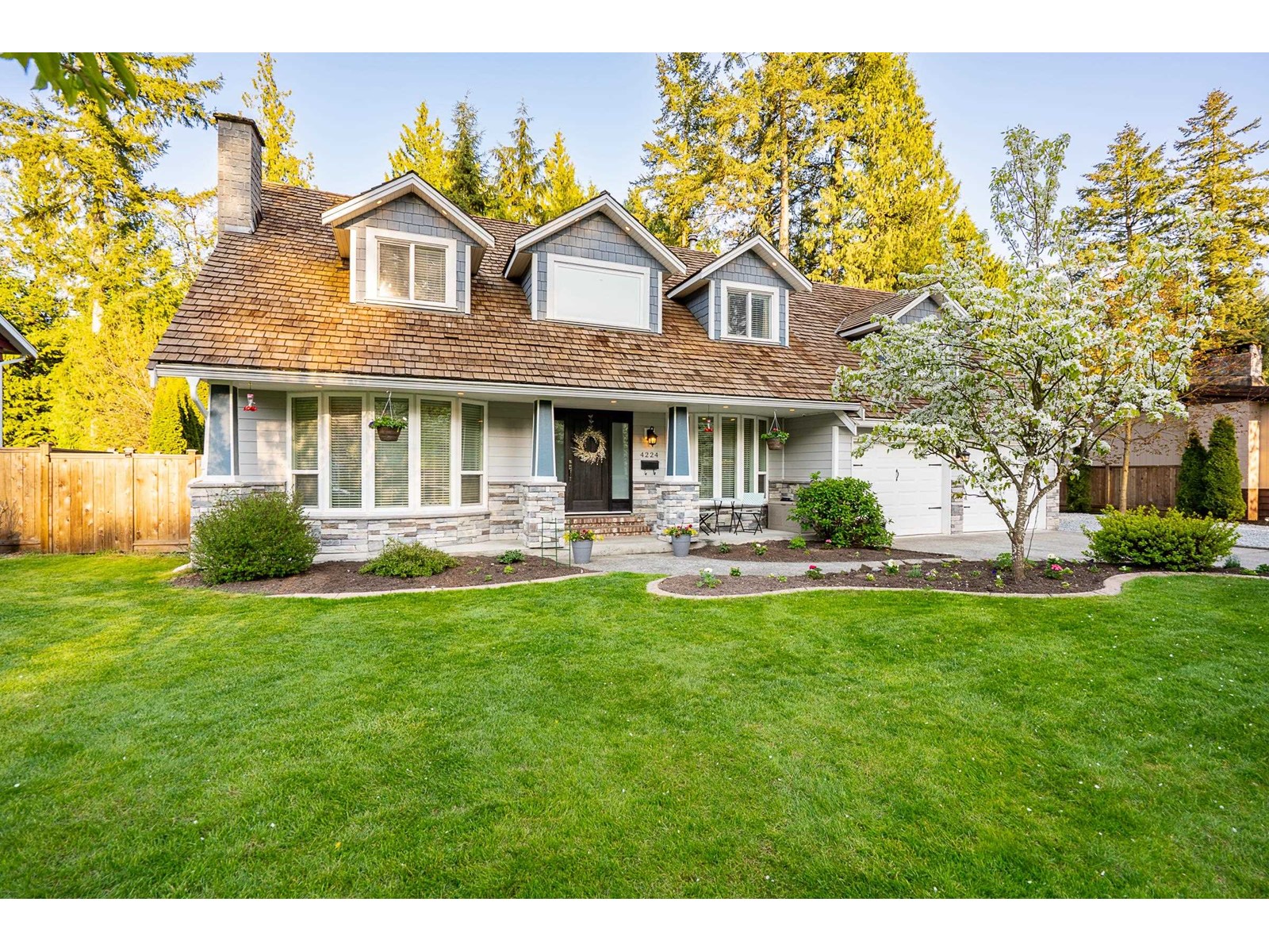 Photo 2 of 4224 196 B Street, Langley BC
