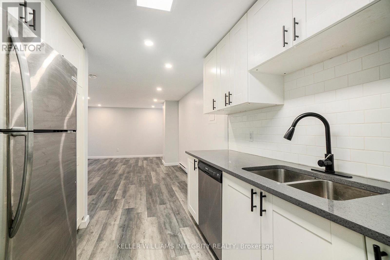 Photo 19 of 22 Dollard Street, Russell ON