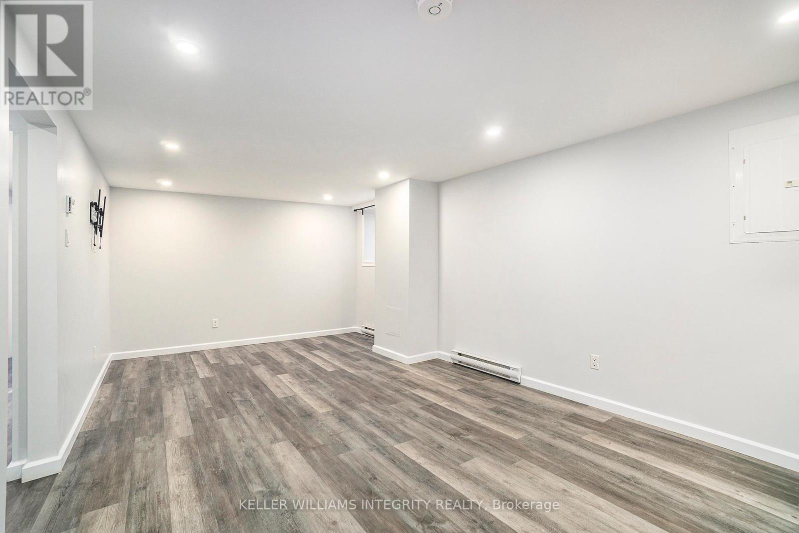 Photo 40 of 22 Dollard Street, Russell ON