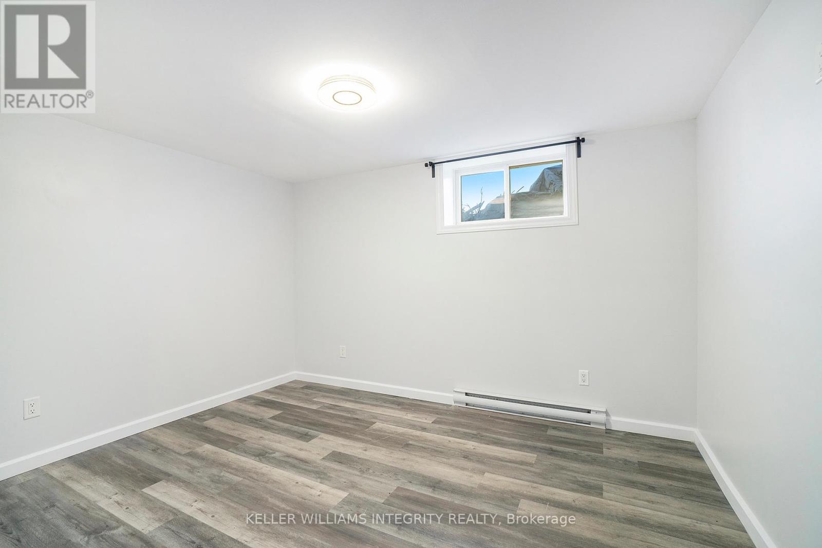 Photo 25 of 22 Dollard Street, Russell ON
