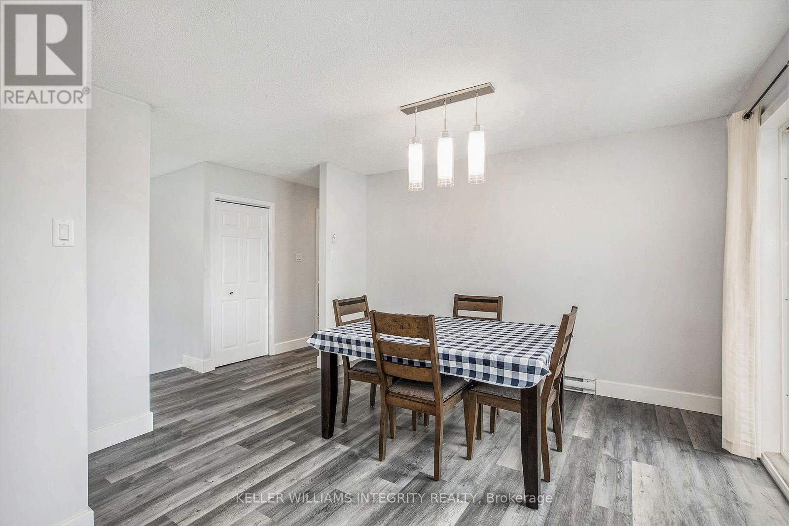 Photo 37 of 22 Dollard Street, Russell ON