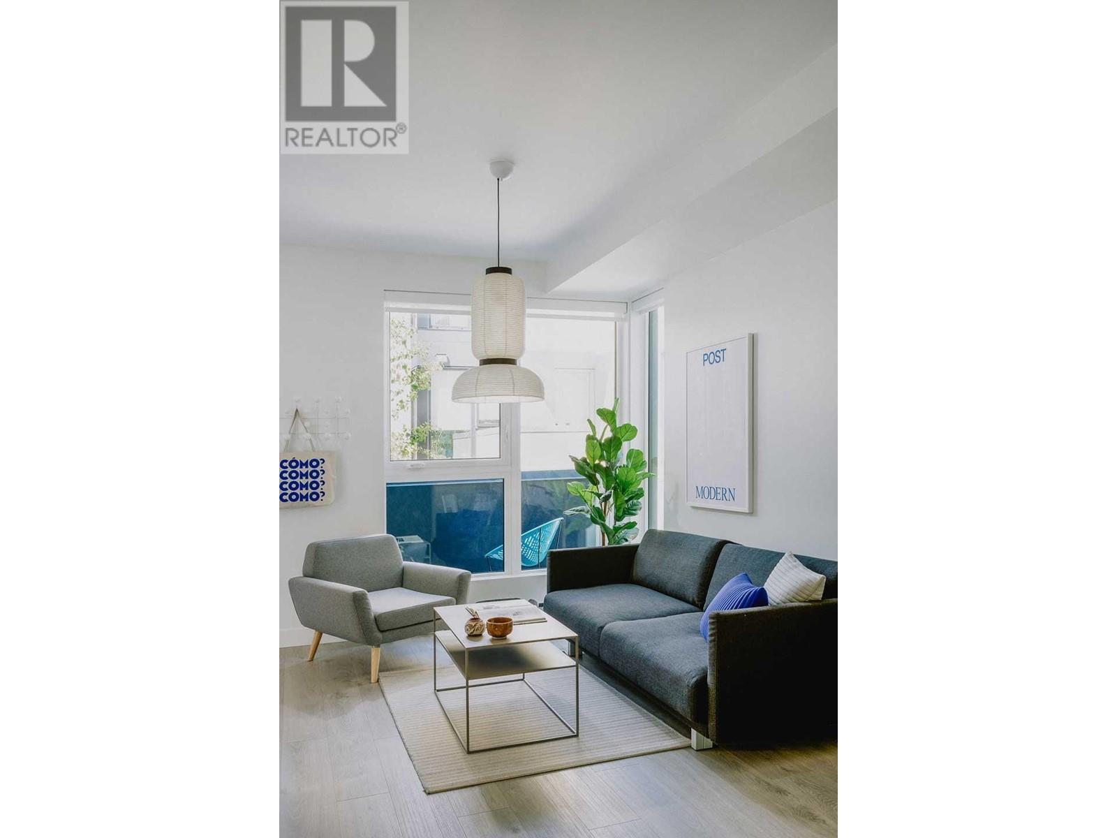 Photo 6 of 209 322 E 15th Avenue, Vancouver BC