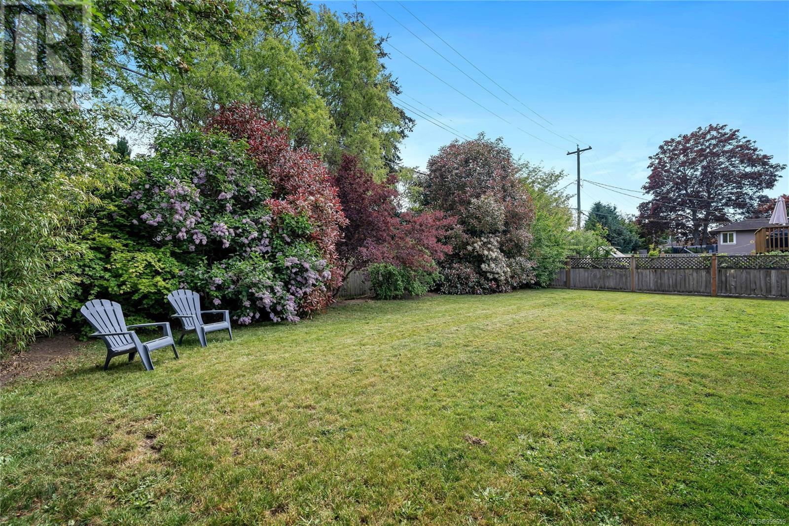  2917 Oriole Street, Saanich