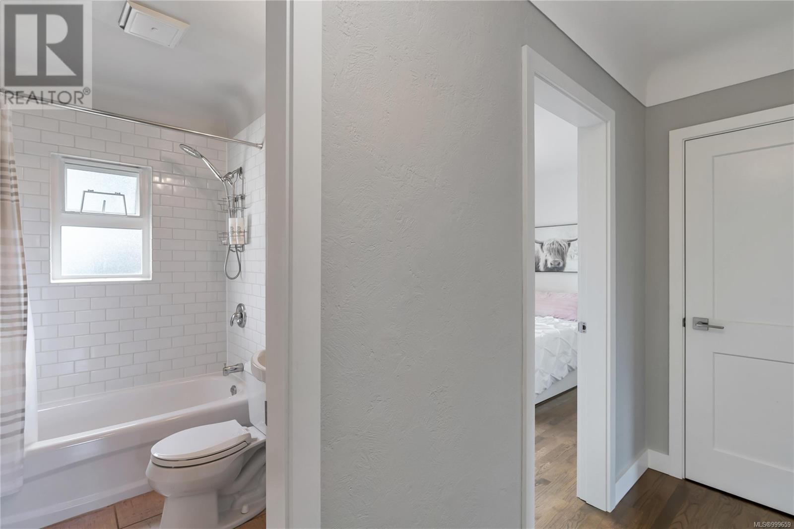  2917 Oriole Street, Saanich