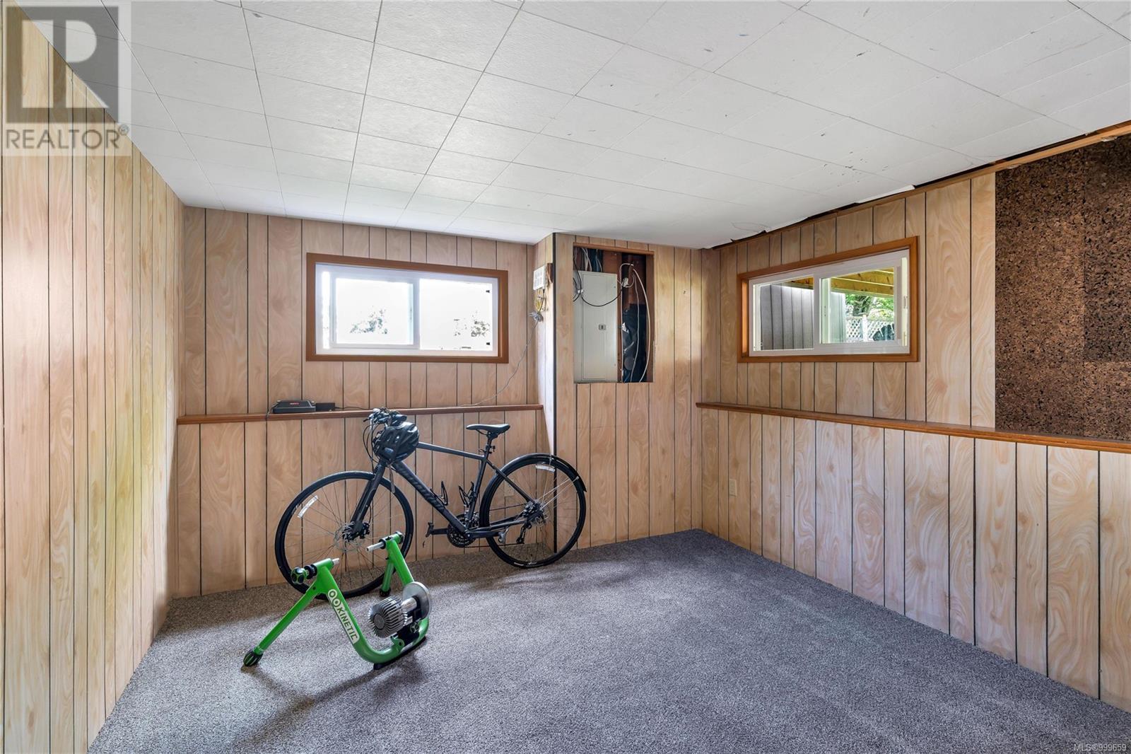  2917 Oriole Street, Saanich