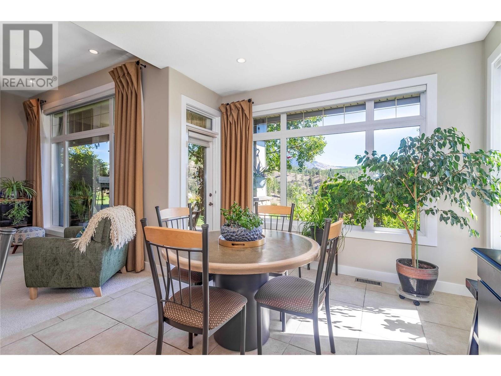 30 3800 Gallaghers Pinnacle Way, Kelowna