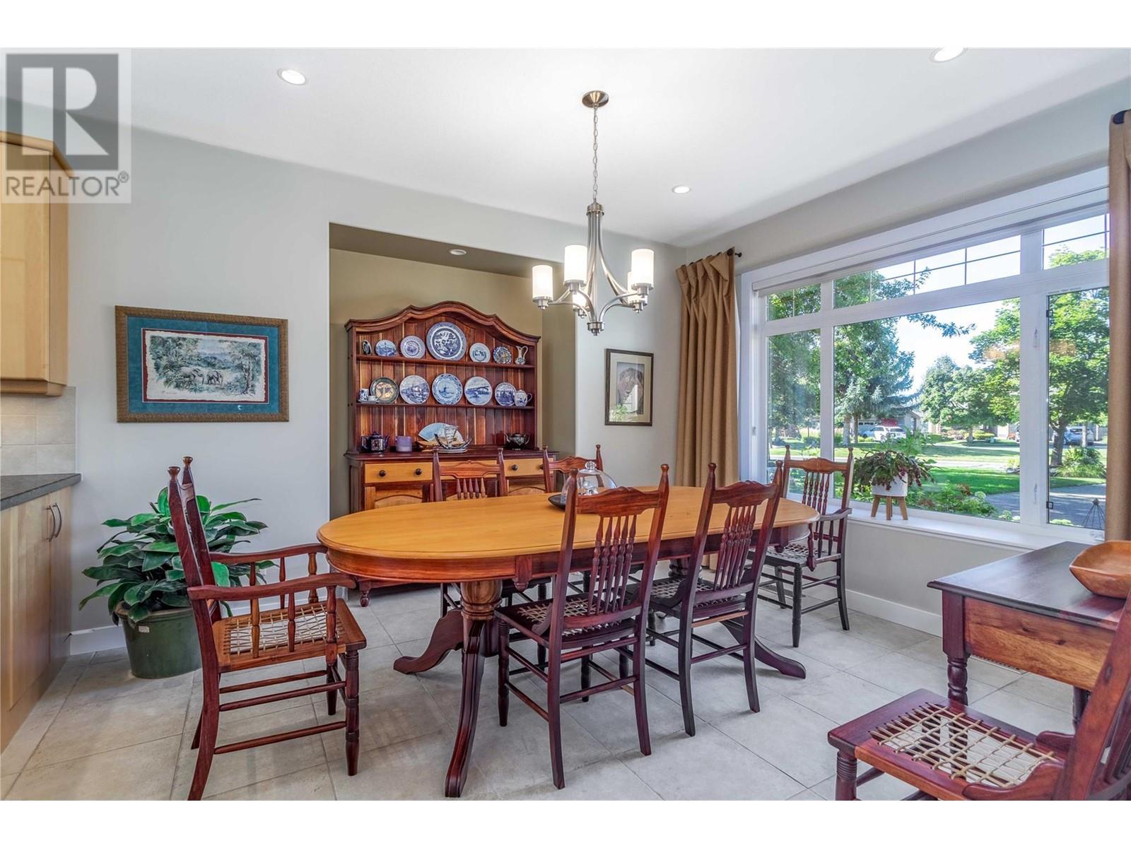 30 3800 Gallaghers Pinnacle Way, Kelowna