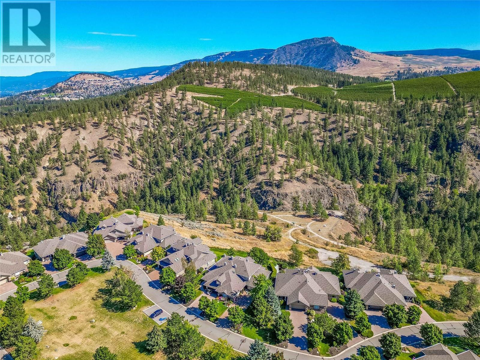 30 3800 Gallaghers Pinnacle Way, Kelowna