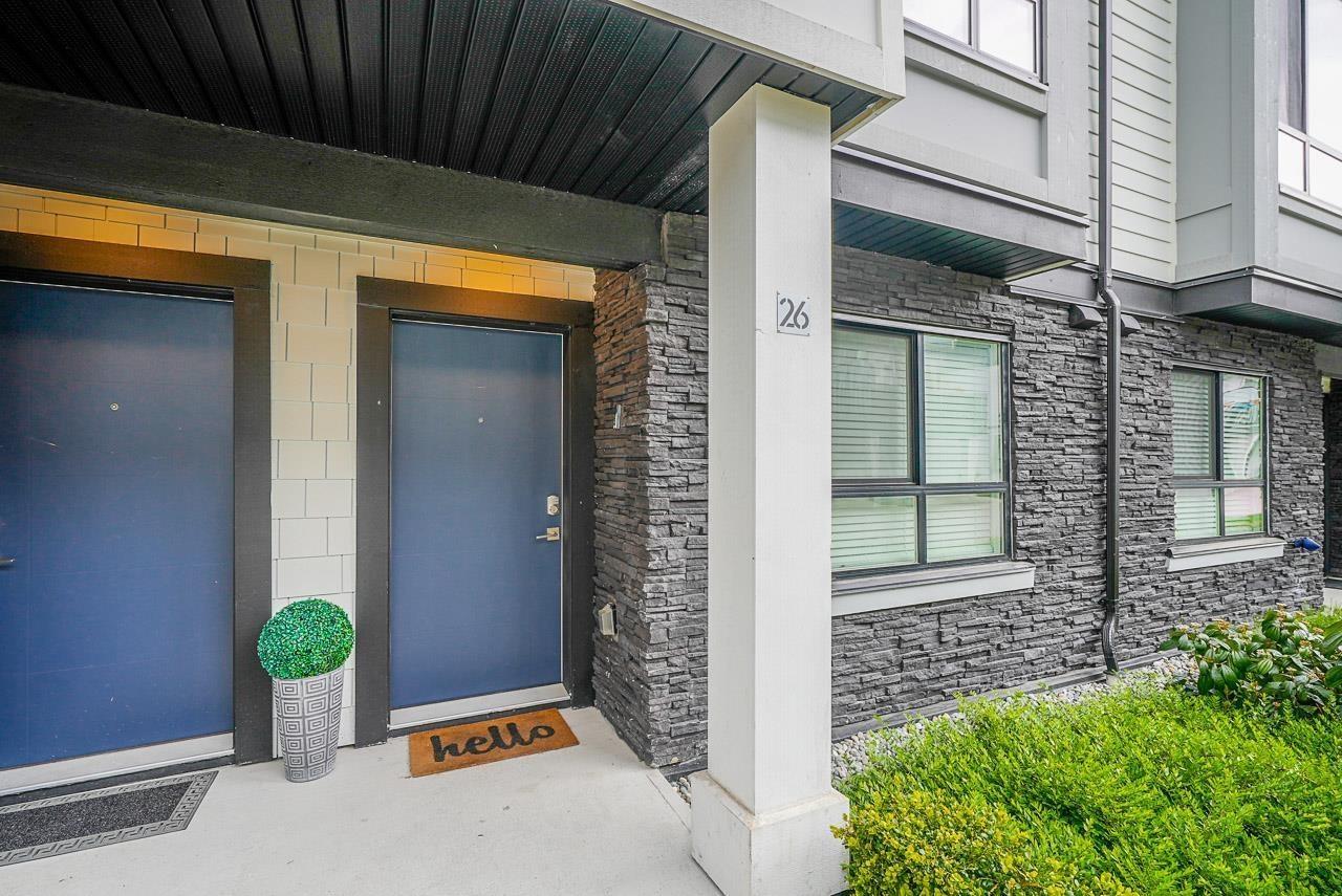 Photo 4 of 26 19704 55 A Avenue, Langley BC