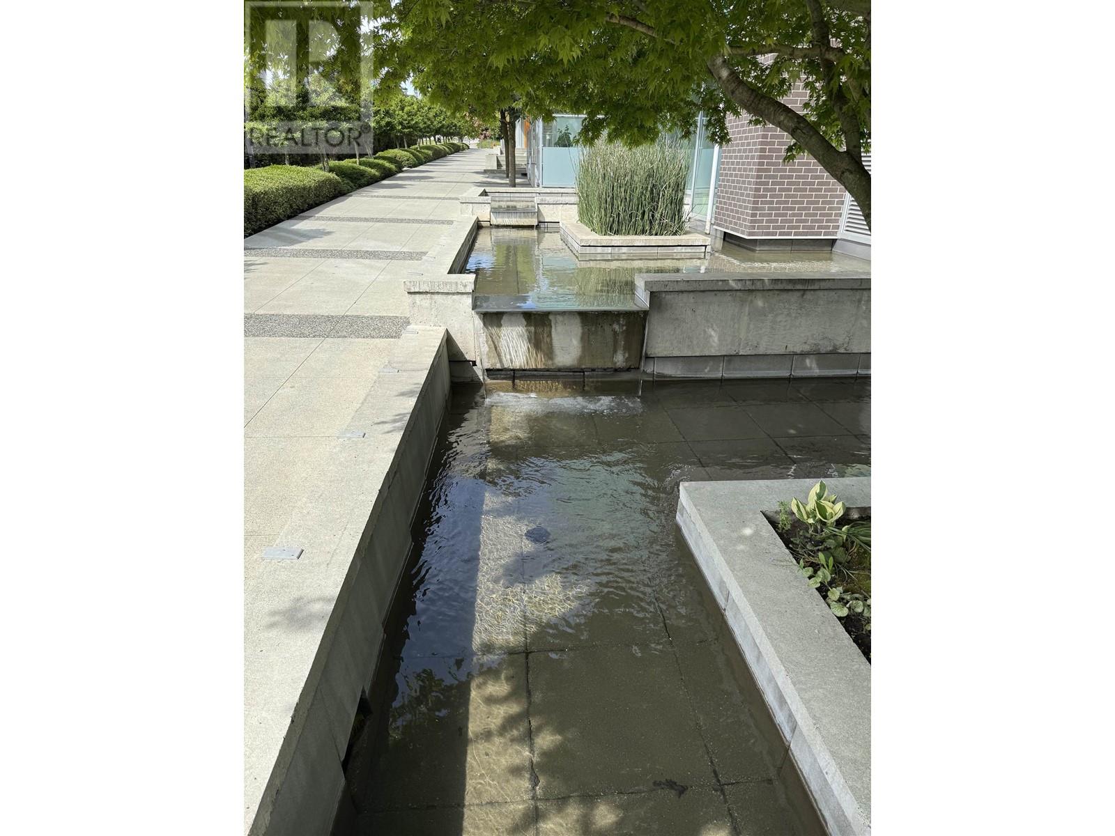 804 8031 NUNAVUT LANE, Vancouver