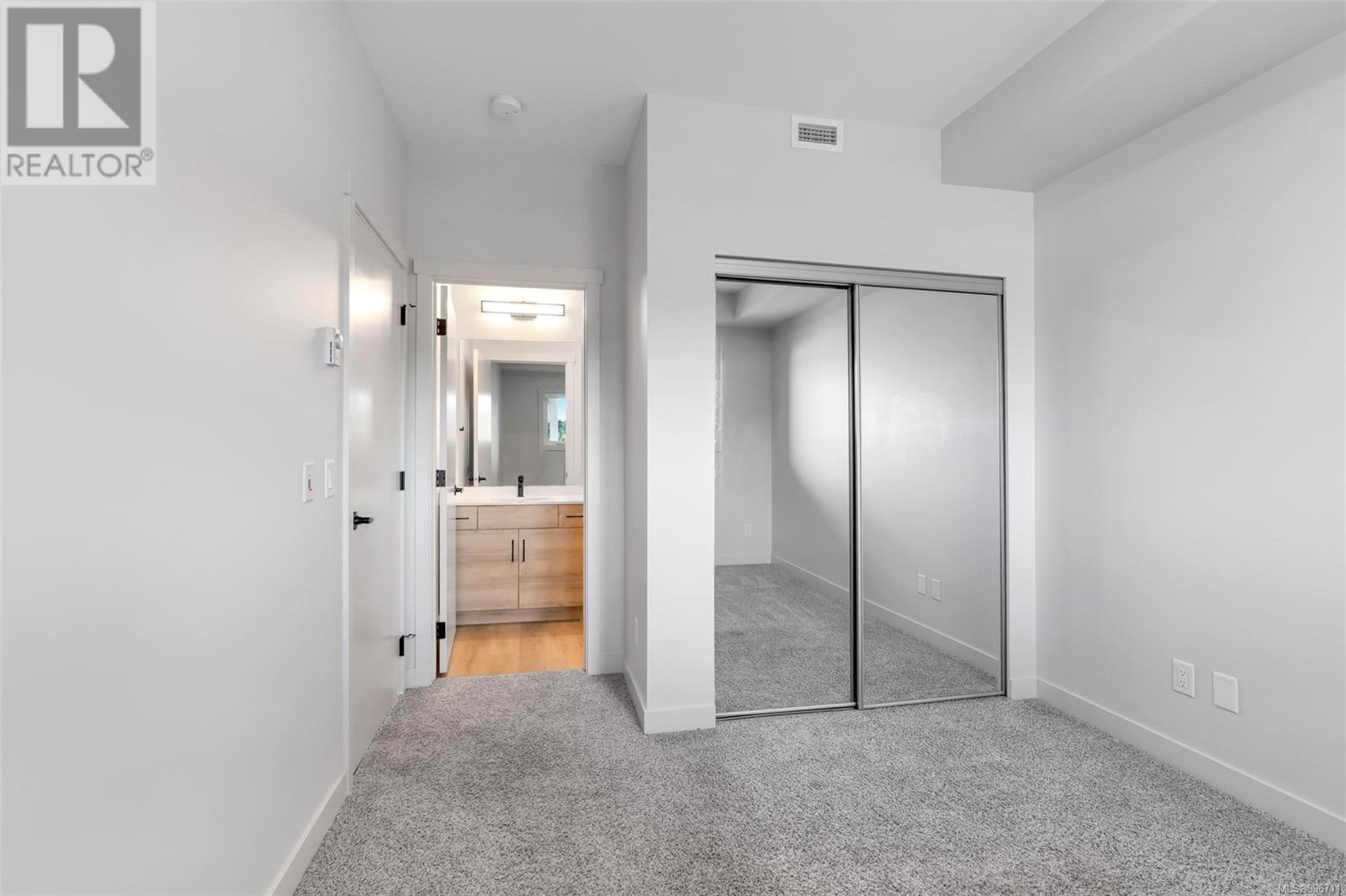 Photo 13 of 311 2461 Gateway Rd, Langford BC