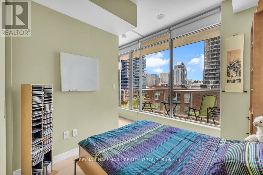 Photo 4 of 610 383 Cumberland Street, Ottawa ON