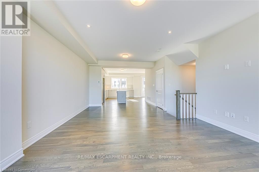 Photo 32 of 8 2273 Turnberry Road, Burlington ON