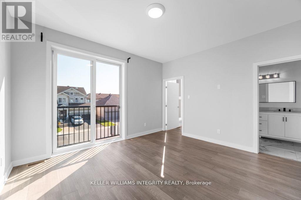 Photo 14 of B 875 Contour Street, Ottawa ON