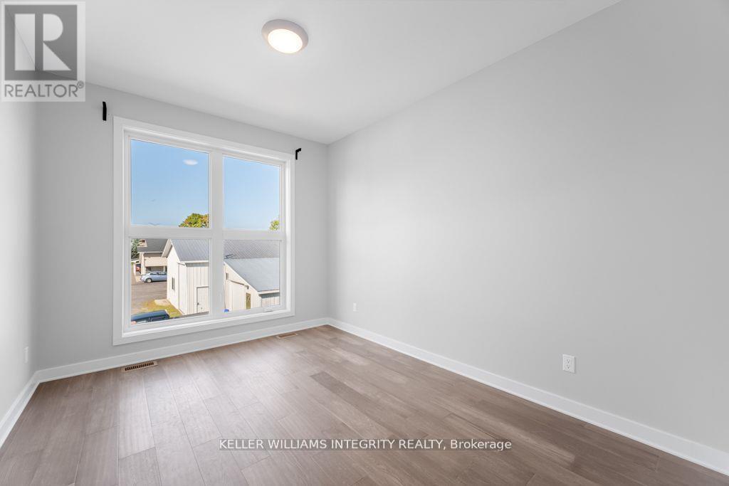 Photo 17 of B 875 Contour Street, Ottawa ON