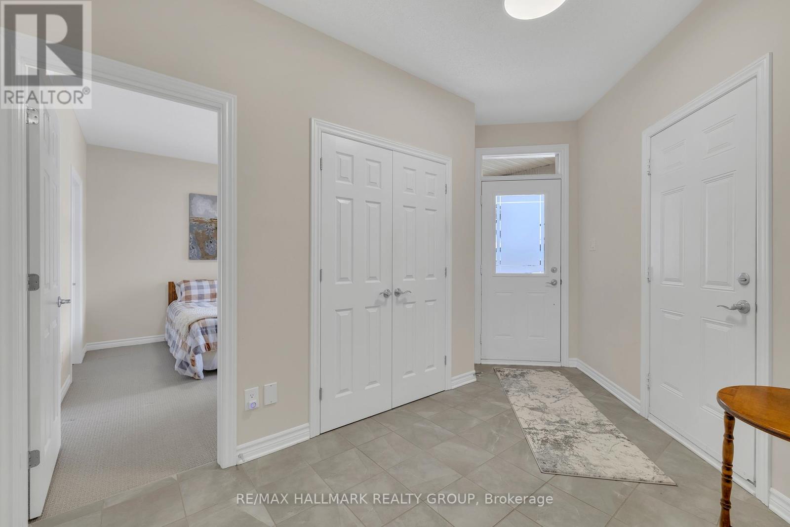 Photo 29 of 251 Royal Landing Gate, North Grenville ON