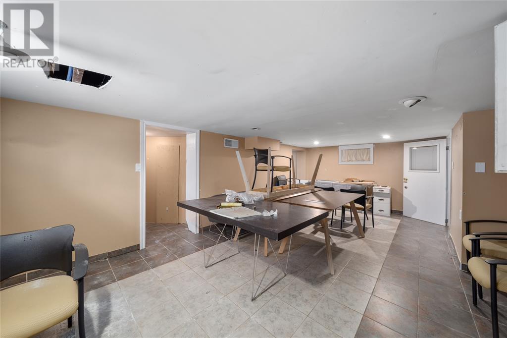 Photo 31 of 169 Christina Street South, Sarnia ON