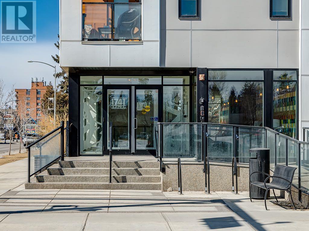 309, 2702 17 Avenue SW, Calgary, Alberta