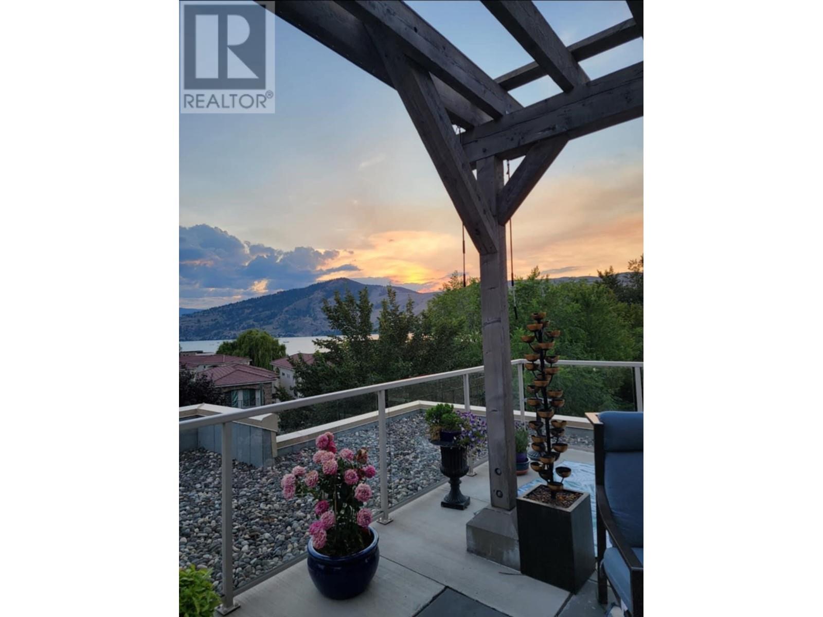 1319 7343 Okanagan Landing Road, Vernon