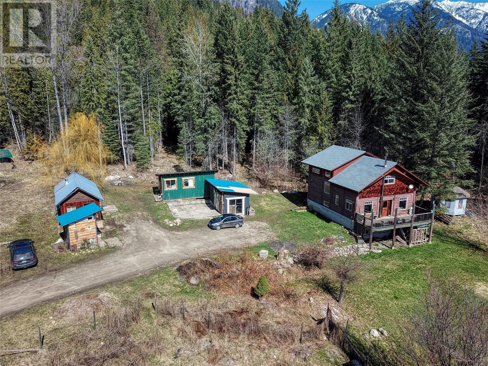 16370 Jacobson Road, Crawford Bay