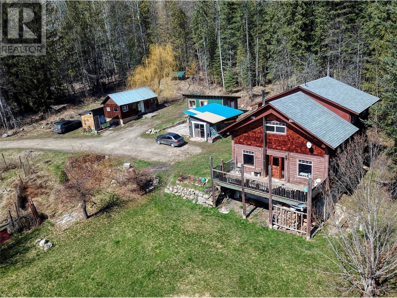 16370 Jacobson Road, Crawford Bay