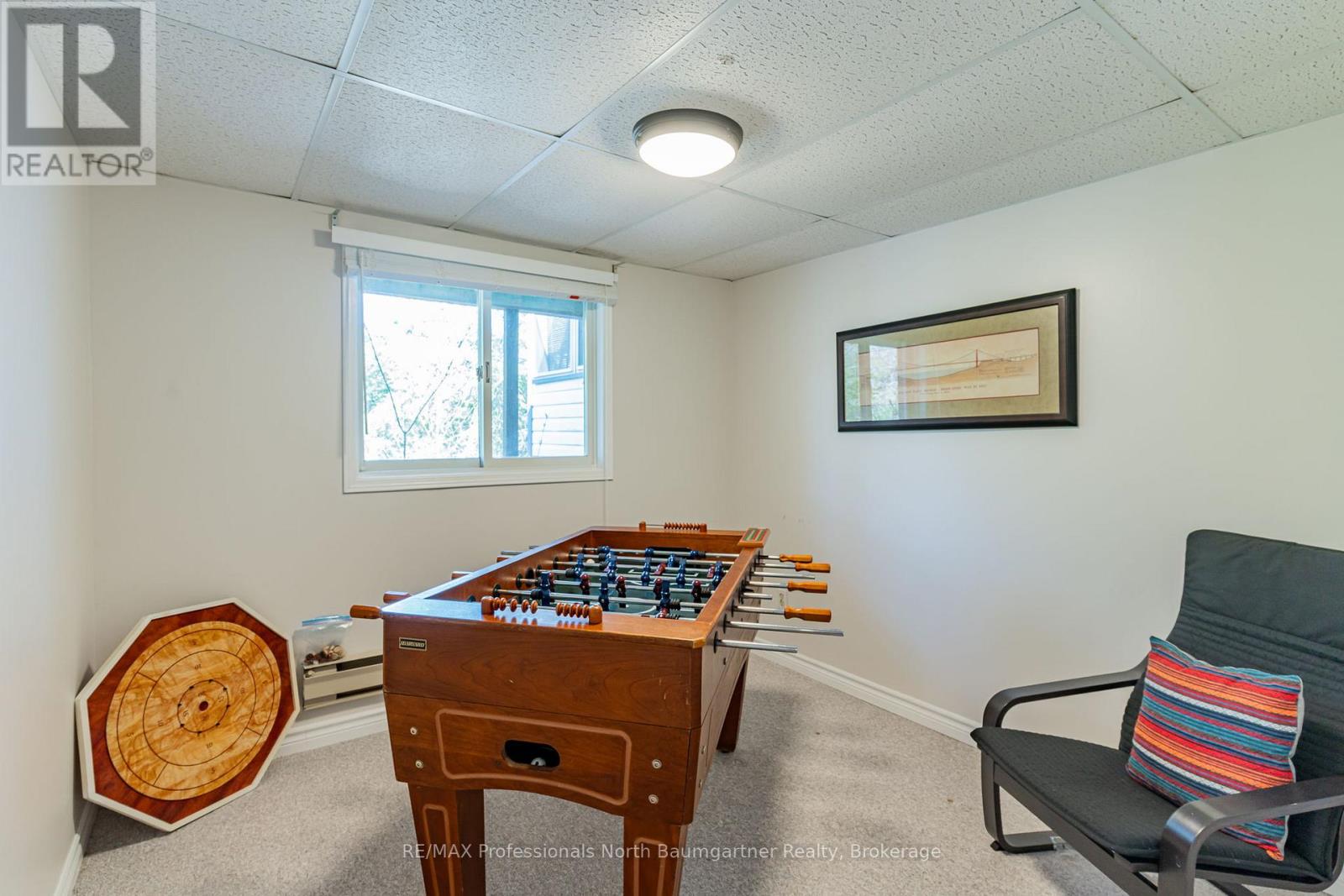 Photo 30 of 1053 Mink Road, Dysart Et Al ON
