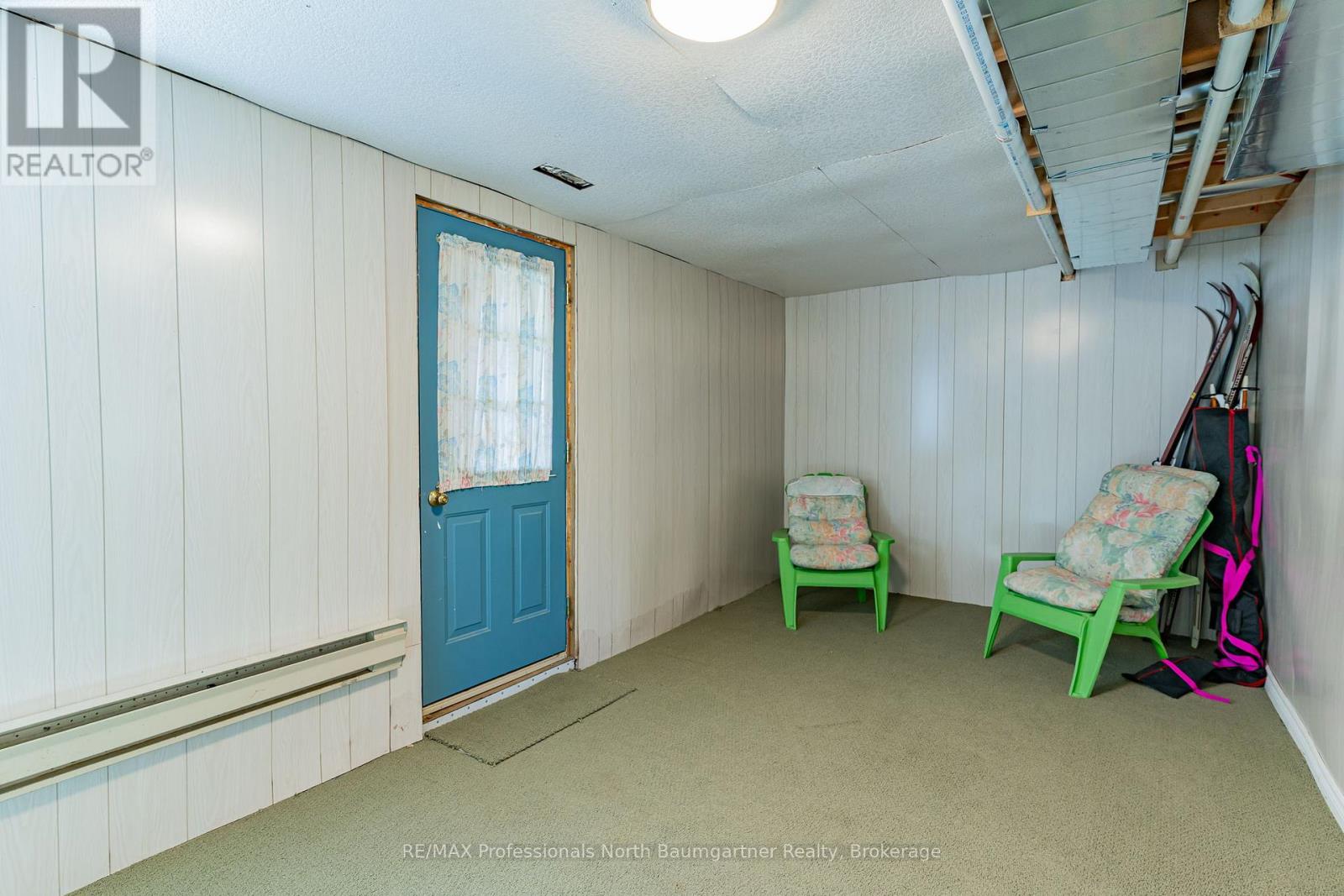 Photo 32 of 1053 Mink Road, Dysart Et Al ON