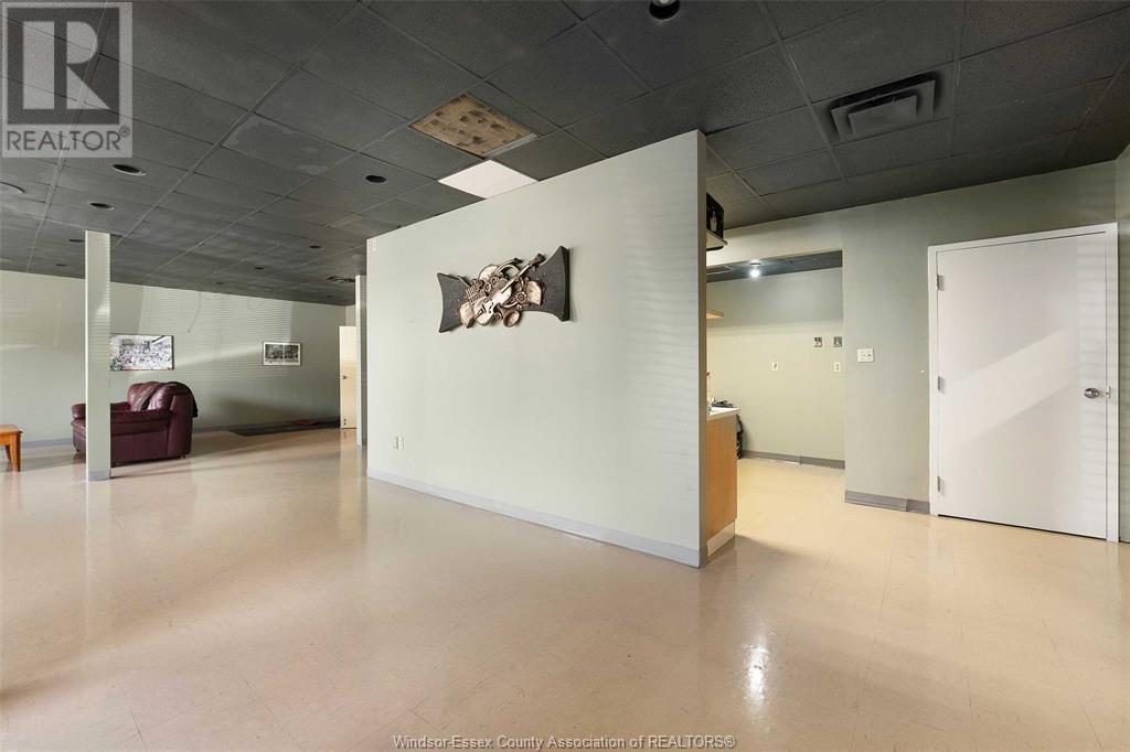 Photo 5 of 9553 Malden Road, Lasalle ON