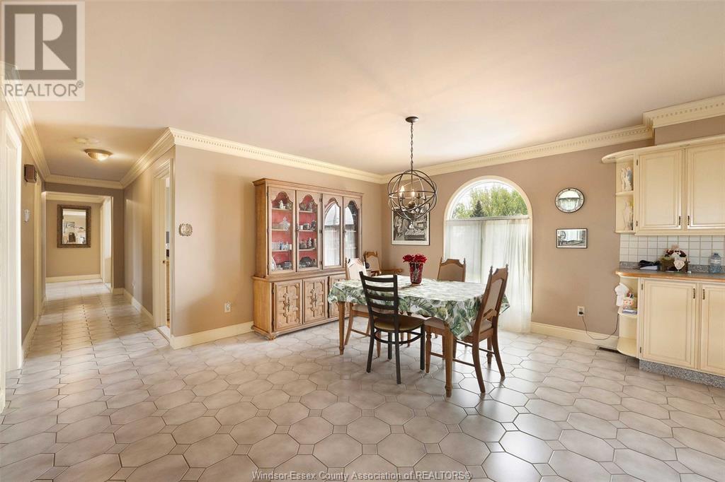 Photo 27 of 9553 Malden Road, Lasalle ON