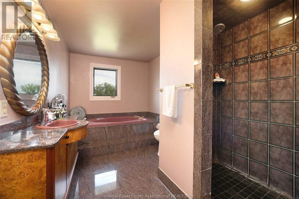 Photo 38 of 9553 Malden Road, Lasalle ON