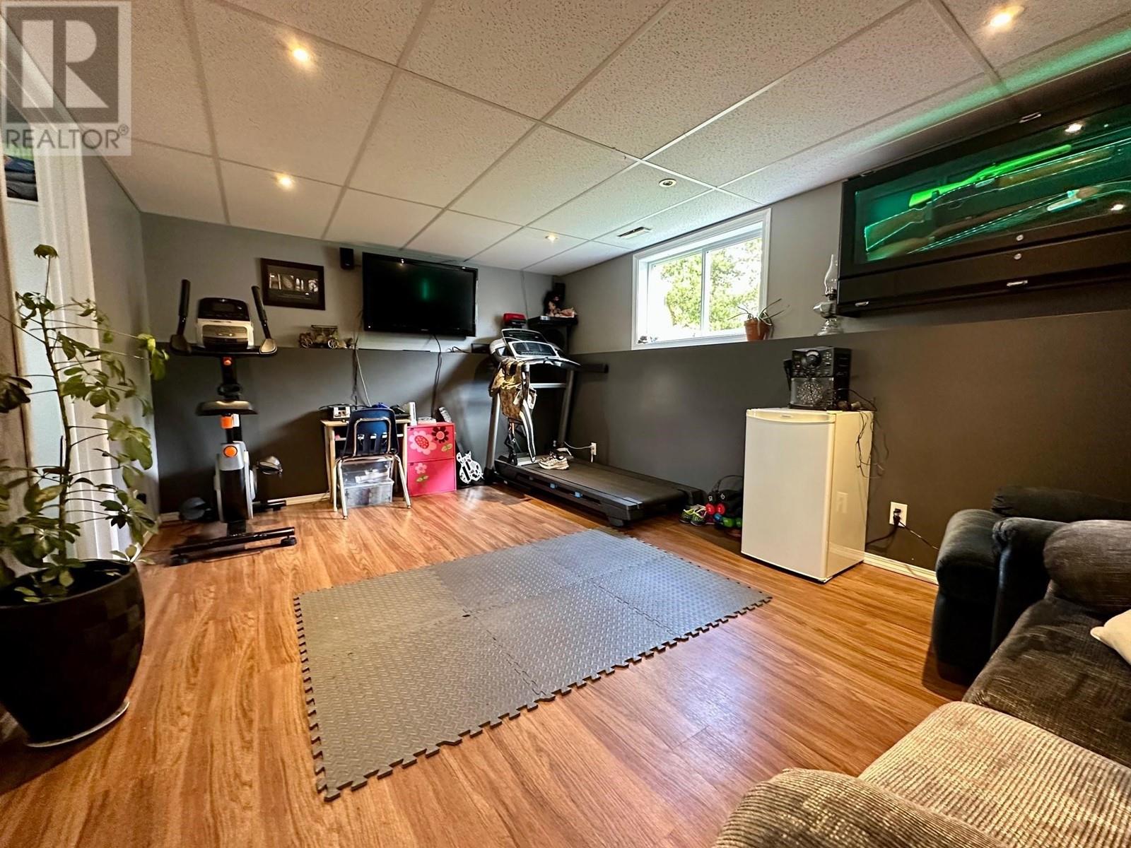 1630 TELEGRAPH Street, Telkwa