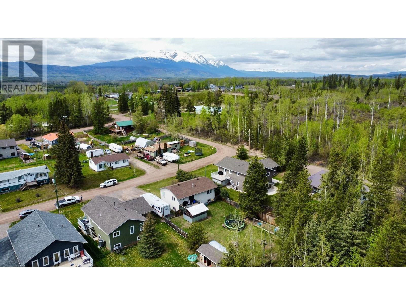 1630 TELEGRAPH Street, Telkwa