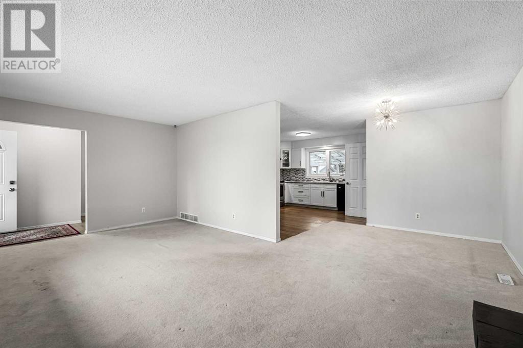 Single Family House Bungalow for Sale in  Penbrooke Road SE Penbrooke Meadows Calgary 